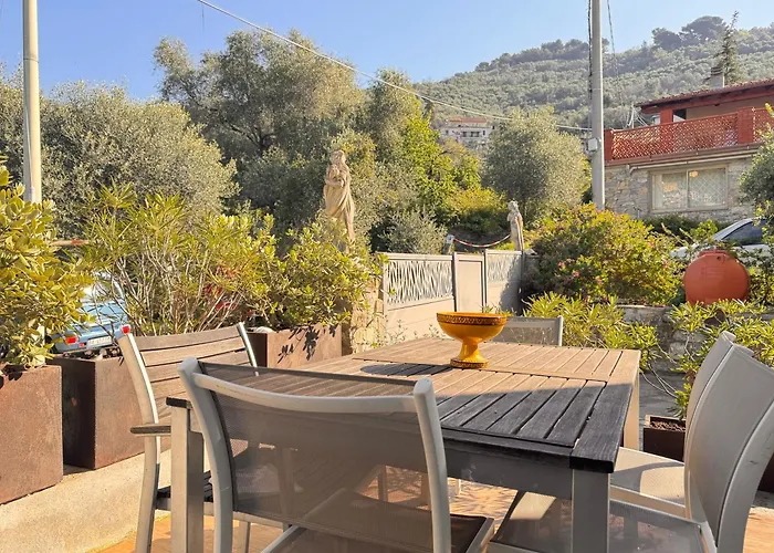 Casa Bisou Italia Con * Diano San Pietro