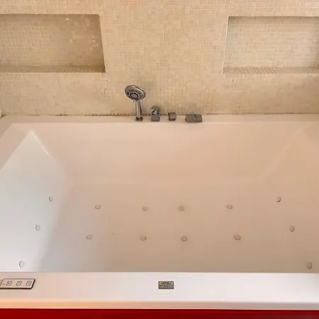 Casa Bisou Italia Wifi Et Parking Free Privato Holiday home *