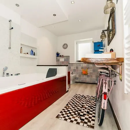 Casa Bisou Italia Wifi Et Parking Free Privato Holiday home Diano San Pietro