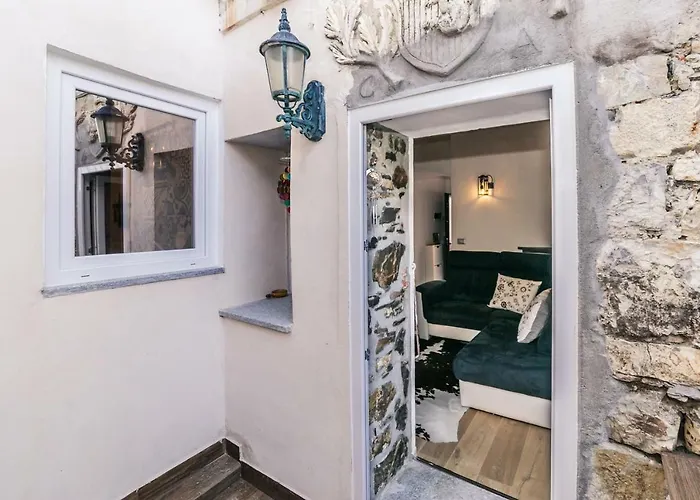 Casa Bisou Italia Con *
